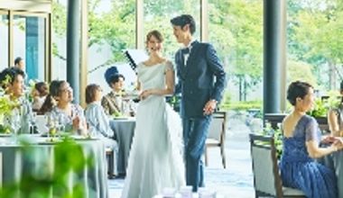 \大人数でも安心お得/ 100名76万円特典! 内容充実のウエディングプラン