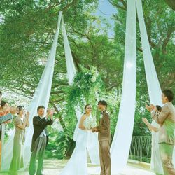 残▲3/14WhiteDay限定\*挙式0円*/緑溢る森の一軒家&森チャペルを貸切★黒毛和牛の無料コース試食&JUNOドレス試着&来館6万円特典★