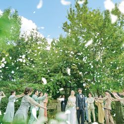 \*祝日BIGフェア*/【25大特典×最大3万円特典】緑溢れる森のチャペル&料理評価1位受賞の黒毛和牛コース試食★