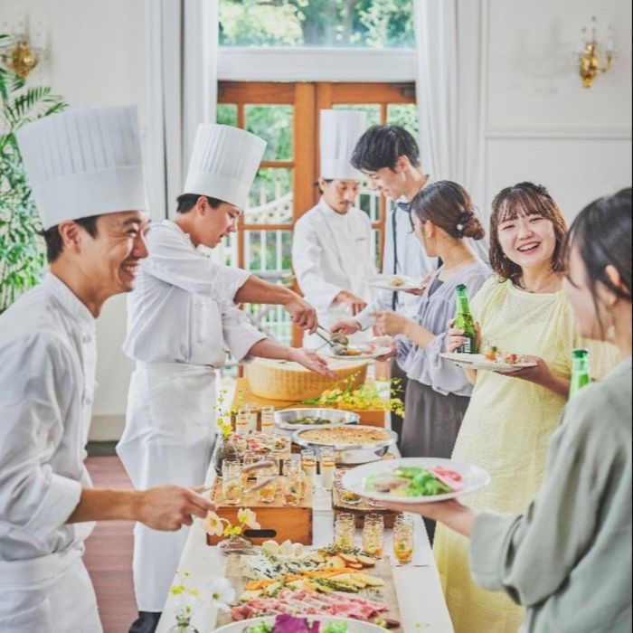 自然体でもっとカジュアル\コスパ重視/30名~OK!ガーデン付き1組貸切邸宅×試食付*大切な人と自由な形式で叶える結婚式