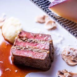 【当館人気No1◆月1BIG】ドレス試着×絶景チャペル*和牛15品試食