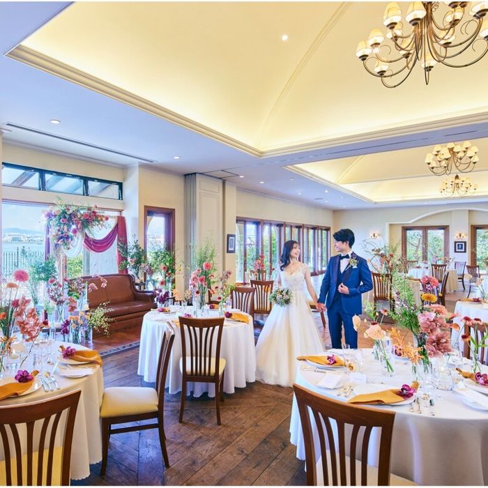 【後悔しない式場選びを】見積り比較&お得なプランご案内