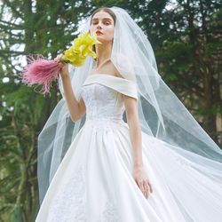 \特別開催/おしゃれ花嫁の新常識!カラー診断×ドレス試着体験