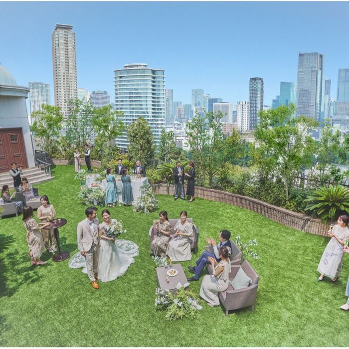 《青空と緑感じる地上55mの絶景ガーデン》開放的な空間でゲストと笑顔溢れる1日が叶う*黒毛和牛4万試食付き