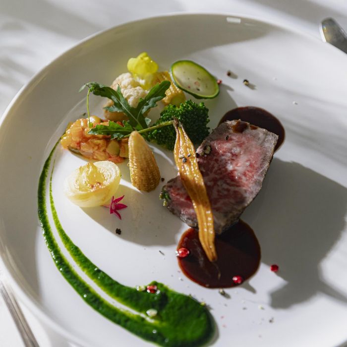 【150万特典+7万ギフト】大聖堂&ガーデン&5万コース試食