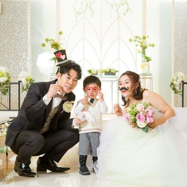 【節目フォト】結婚式から始めるファミリーアニバーサリー