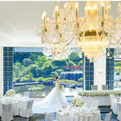 \会場見学のラストに/チャペル入場体験×庭見え絶景会場×食のオータニ『絶景ビュッフェ』ご招待≪限定成約特典≫1日限りの特別特典発表!60名さま披露宴の場合、最大70万円お得!