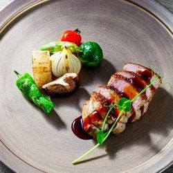 【仕事帰り】国産牛フィレ肉ディナー♪料理に癒されるゲスト体験