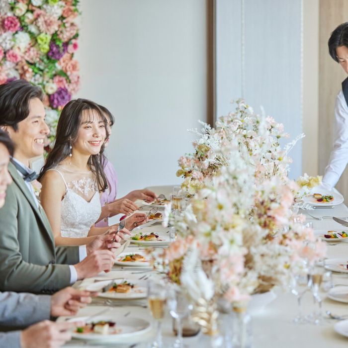 料理・衣装・写真が充実!秋冬婚をお得に叶える3大特典フェア|見学〜見積もり相談までまるごと体験