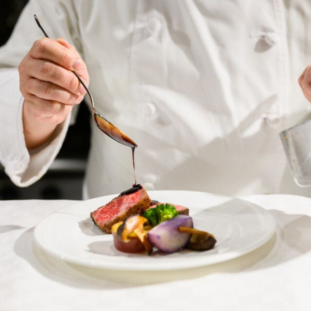 至高の逸品試食|文化財×ガーデンで叶える大人婚×25大特典付き