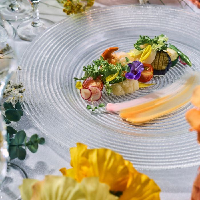 【GIFT1万】ドレス&写真映え会場見学×海の幸*和牛を堪能