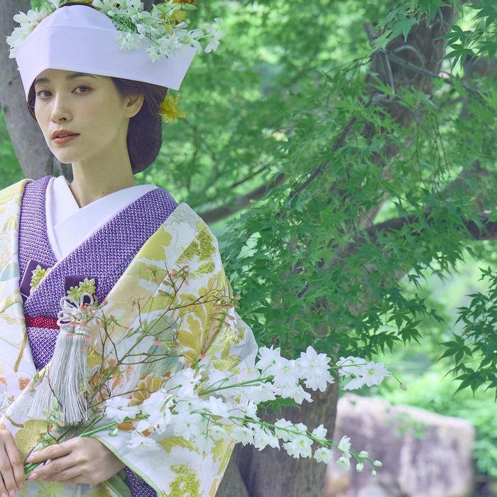【8/9限定お盆プレミアム】ヘアメイクショー体験×豪華試食付