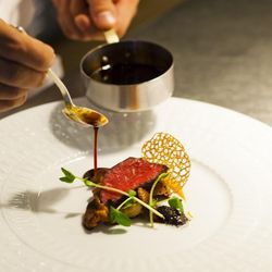 【20名54万~】好アクセス×独立型大聖堂×国産牛試食*30万特典