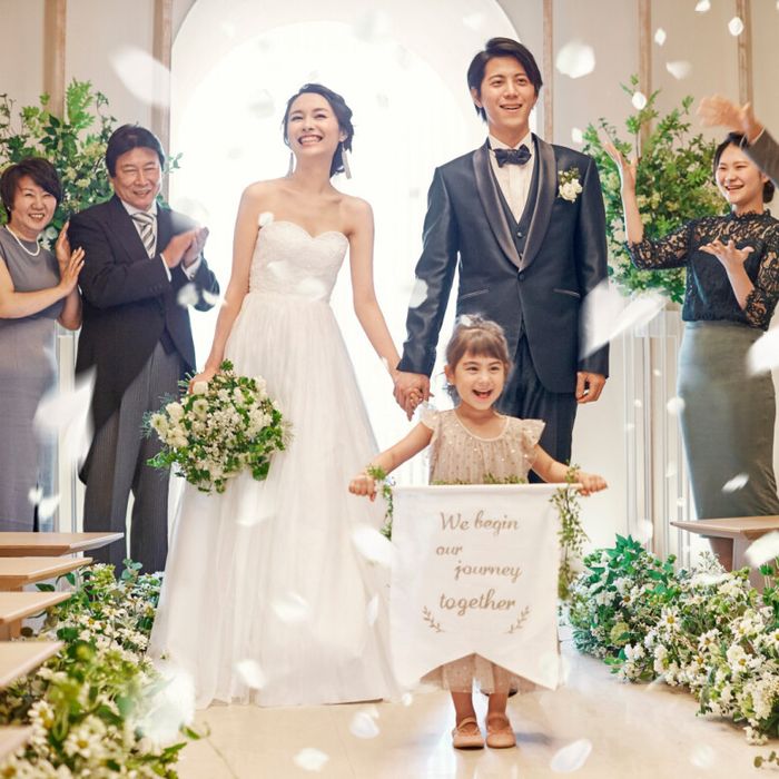 【77,000円→38,500円】基本挙式半額のチャンス☆お得に理想のウェディングを叶えよう