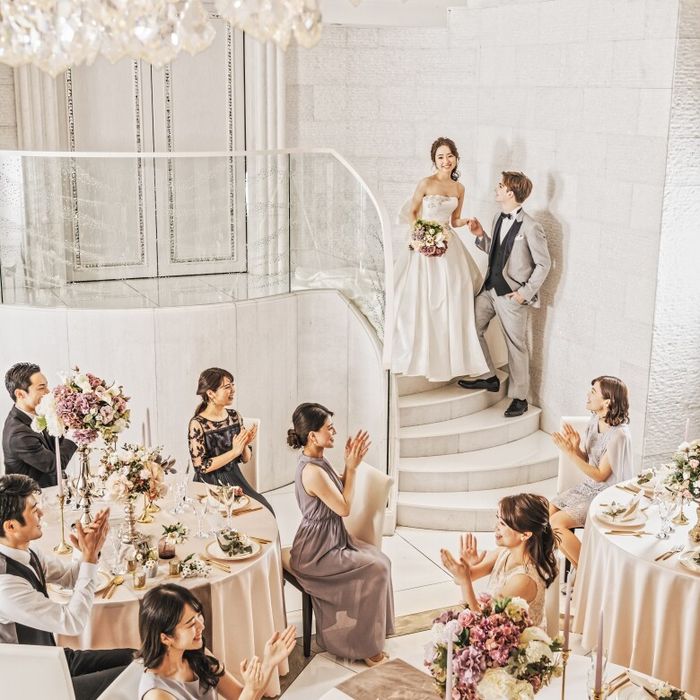 直前◎限定SPフェア\Amazon1万&黒毛和牛4万試食/煌めくステンドグラス大聖堂◆骨格診断&お似合いドレス提案◆完全貸切の邸宅ウェディング