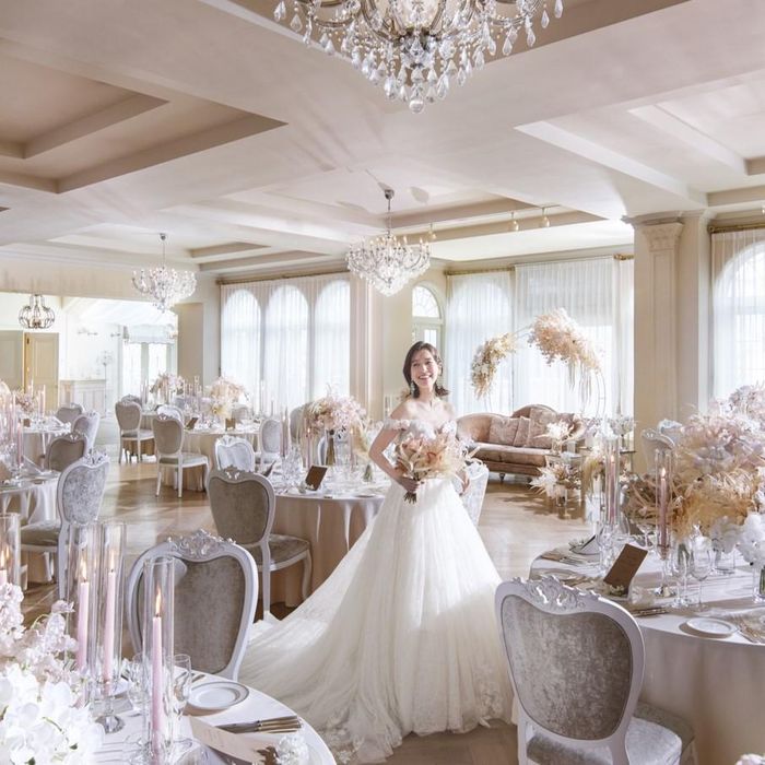 【ドレス1着付】階段入場&凱旋門フォト体験×花嫁の憧れ貸切W