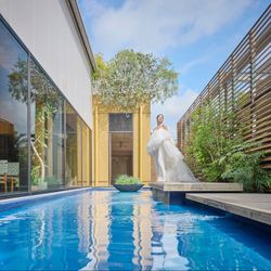 連休限定◇自然美*感動の洗練チャペル&全館ゆっくり見学×ミシュラン料理ALL体験《1件目の見学限定!デザイナーズチャペル挙式料15万&最旬揃うインポートドレス40万プレゼント♪》