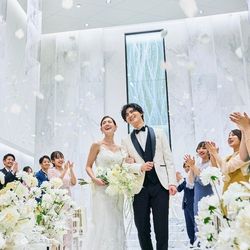 【週末プレミアム】カタログギフト&豪華優待×一日貸切結婚式