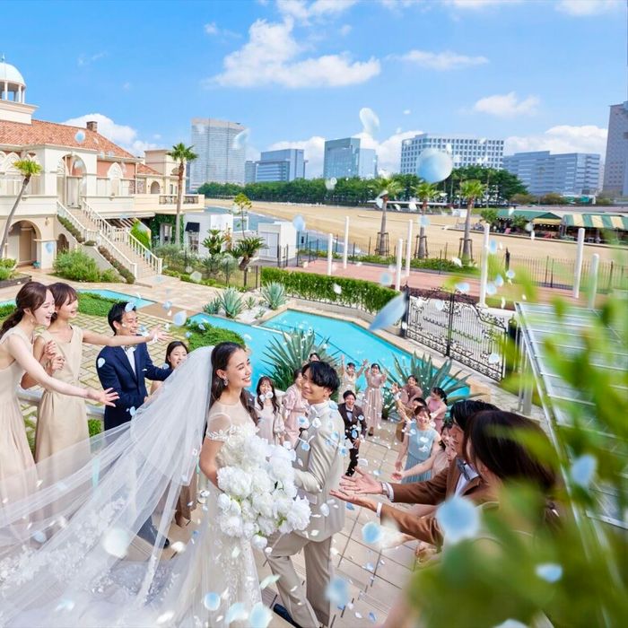 残▲月イチBIG【最大190万★豪華20大特典】海チャペル&絶景会場で人気演出体験♪ドレス試着×口コミ絶賛の黒毛和牛コース試食