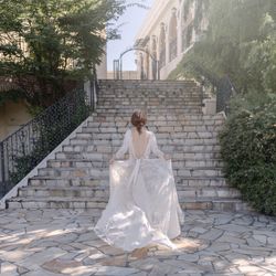 【花嫁ALL体験】長野市唯一!選べる2つのガーデン&大階段・試着