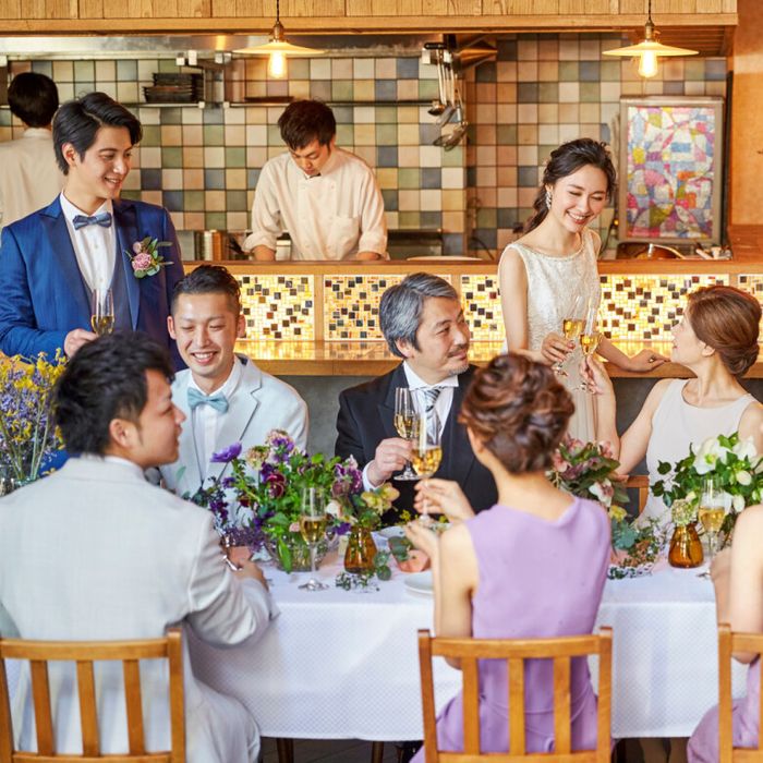 〔挙式+会食検討の方におすすめ〕挙式当日の写真やカラードレスがお得に♪挙式日はいつでもOK◎