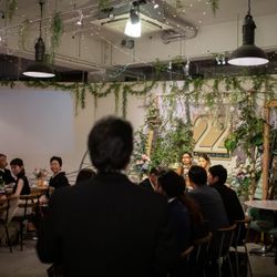 CAFE&WEDDING 22の披露宴会場・演出写真6枚目