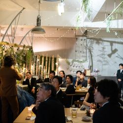 CAFE&WEDDING 22の披露宴会場・演出写真13枚目