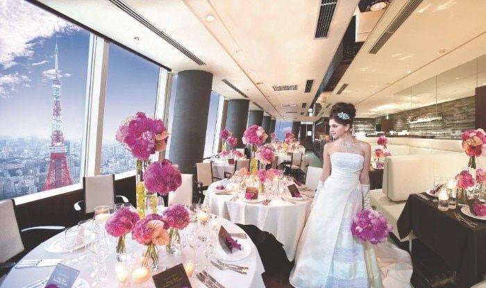 東京タワーを眼下に臨む地上180ｍで叶えるワンランク上の結婚式を堪能