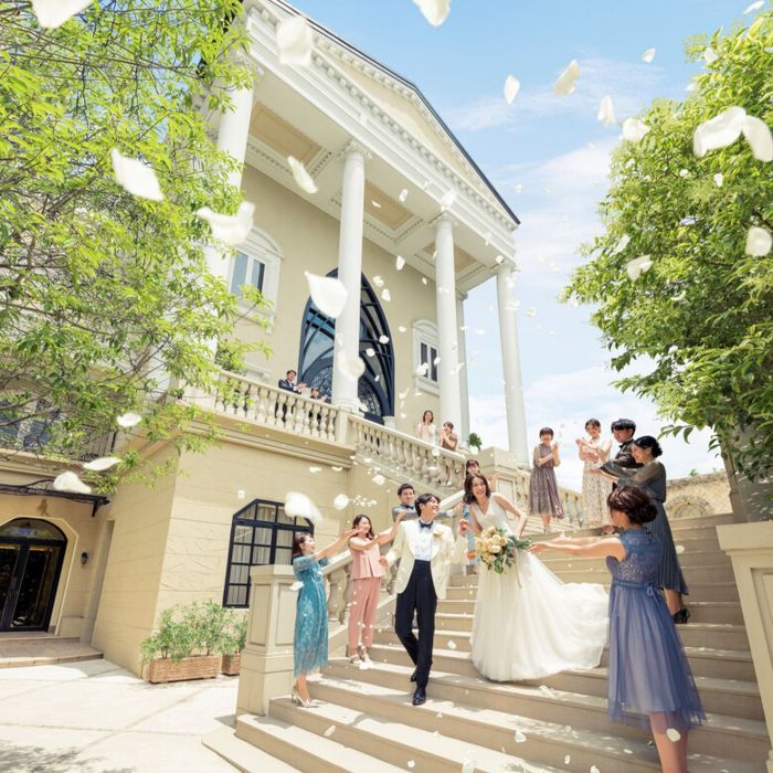 【教会口コミ1位◆白亜の独立型教会】3万コース試食×ドレス試着