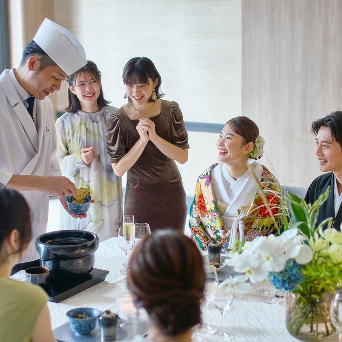 【少人数婚のお2人】スペシャリテ試食×感動のホテル挙式体験