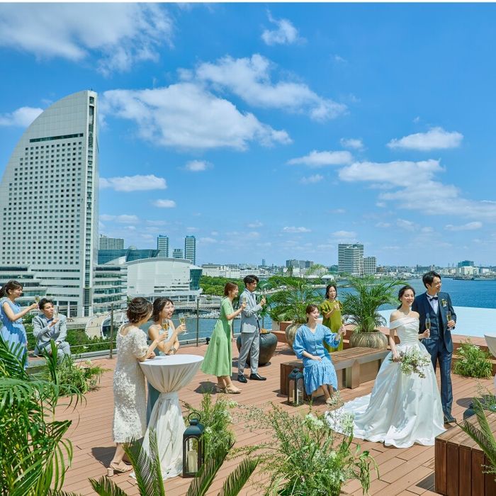 【上質サプライズ】みなとみらい絶景リゾート&新ROOF演出×試食