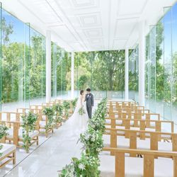 年1【最大150万特典&9万ギフト】3面ガラス張り&緑溢れる挙式体験