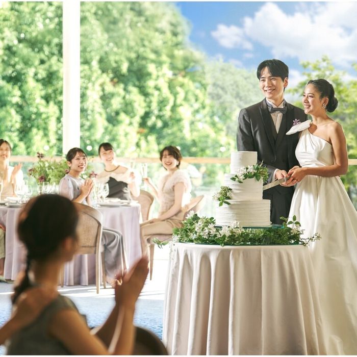 《衣装3着優待*New挙式会場見学◎》庭園臨む演出体験*豪華試食付