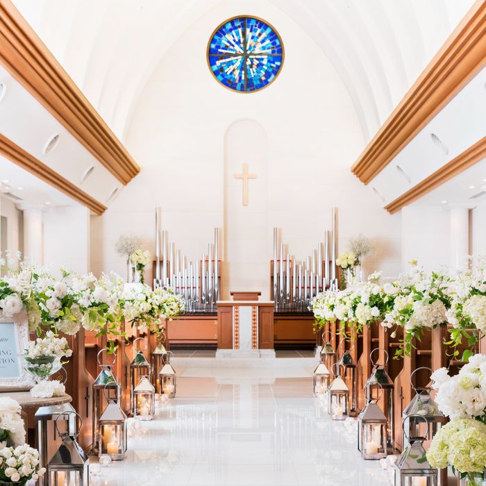 【豪華特典&ランチ付き】白亜チャペルマッピング&ガーデン体験