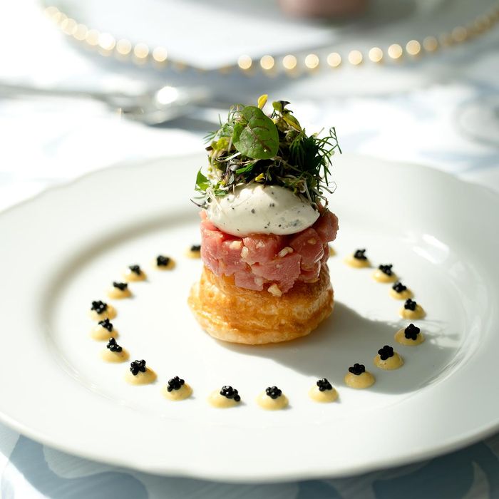 【水のチャペルで感動挙式☆120万優待】花嫁ALL体験×試食4万円