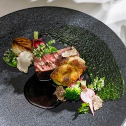 【料理重視◎】A5飛騨牛*オマール3万試食×ミシュラン2泊特典