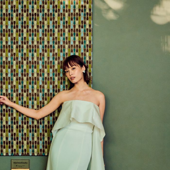 先着1組【AM★ドレス試着&贅沢試食】表参道一望テラス&光×緑×木の温もり溢れる貸切会場〈1軒目ならドレス無料〉