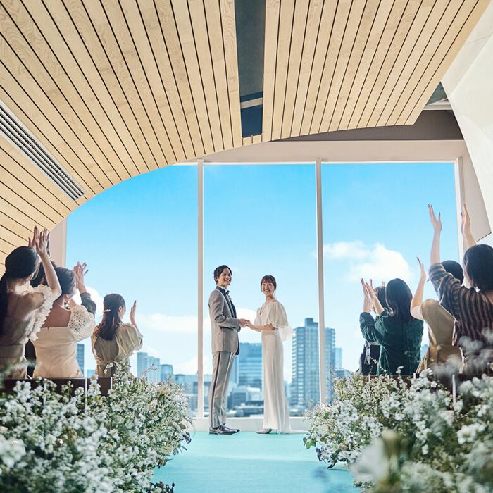 先着2組【ドレス試着体験&AM3万試食】表参道一望テラス&光×緑×木の温もり溢れる貸切会場〈1軒目ならドレス無料〉