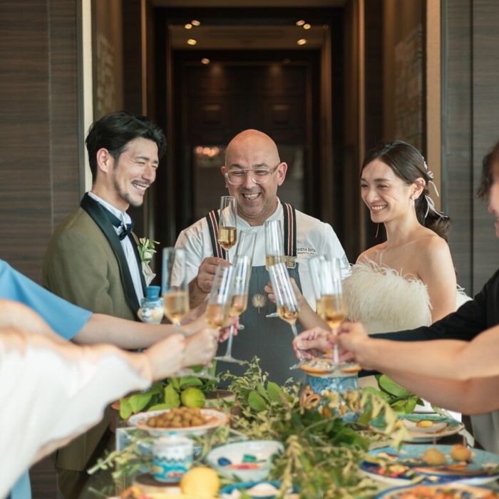 火曜ディナー限定|試食×駅直結レストランで叶えるオリジナルW相談