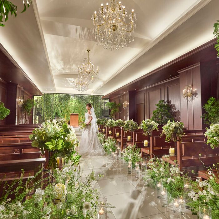 【初心者でも安心】2つの人気チャペル同時見学×ドレス*和牛試食