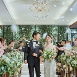 3組限定*祝日SP*人気の緑チャペル×ドレス見学【最大100万特典】