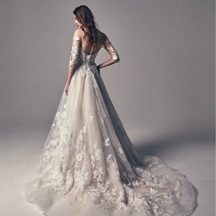 <トレンド花嫁必見>韓国ドレスなどハイセンスドレスが魅力