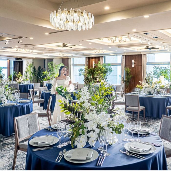 <初見学におすすめ◎>五つ星クラスのホスピタリティがゲストから好評◆黒毛和牛4万試食で美食を堪能!人気の骨格診断&お似合いドレス提案付き