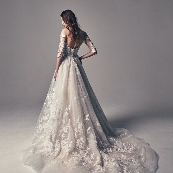 <トレンド花嫁必見>韓国ドレスなどハイセンスドレスが魅力