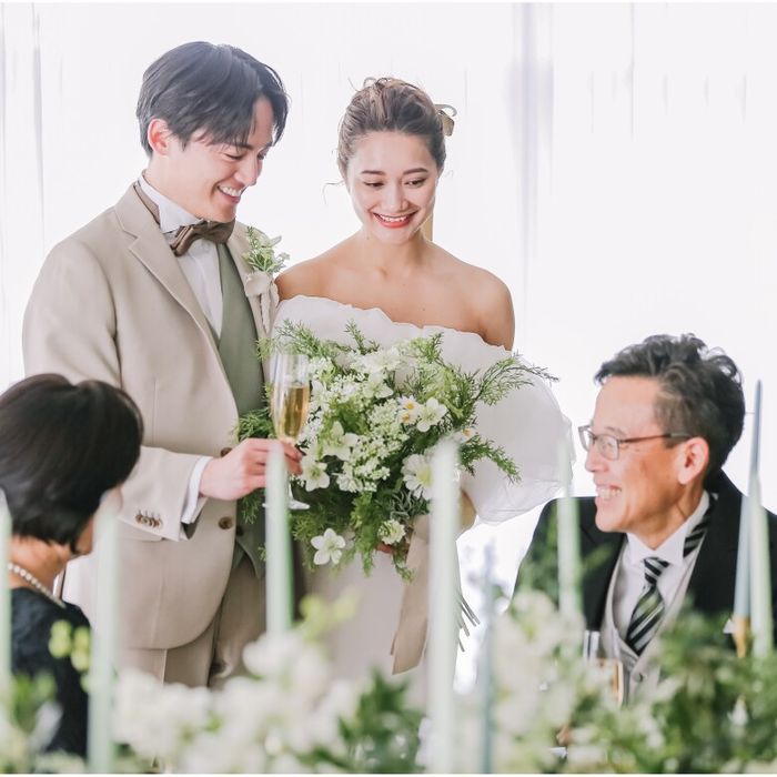 《はじめての式場見学におすすめ》スイーツ付家族での結婚式相談