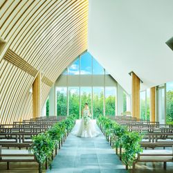 先着5組様限定《Amazonギフト1万円付き》熊本の自然感じる森チャペル×大人気!JUNOの最旬ドレス試着付きフェア