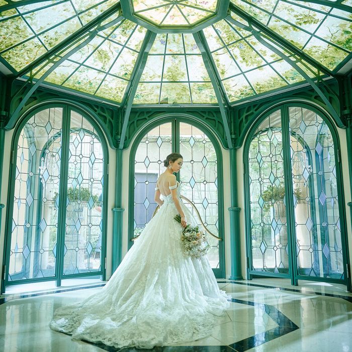 残2▲連休Special\JUNOドレス46.2万円×5千円ギフト券/クラシカル薫る大聖堂×黒毛牛とオマール海老の贅沢試食