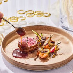 先着5組【料飲アップグレードへ差額無し特典付き】豪華試食体験!