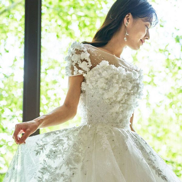 【ドレス試着】美空間*DESTINAで大人花嫁体験!