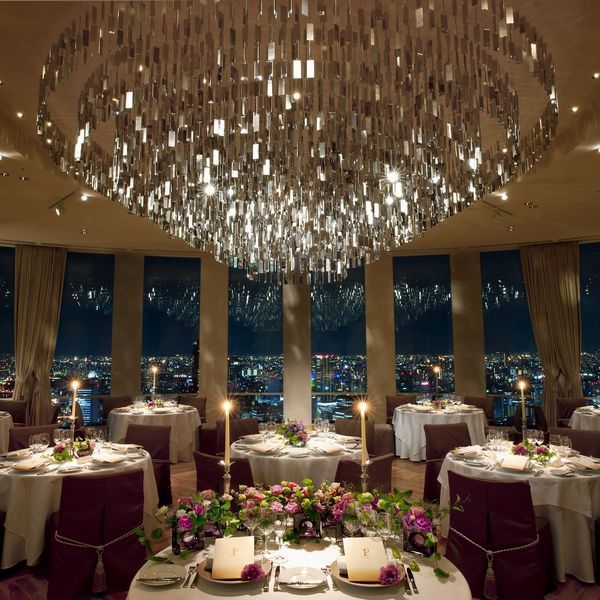 【記憶に残る料理×地上200m絶景】夜景とともに味わう大人婚
